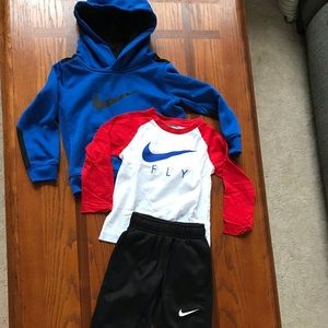 Nike 2T clothes